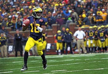 university of michigan football player dernard robinson